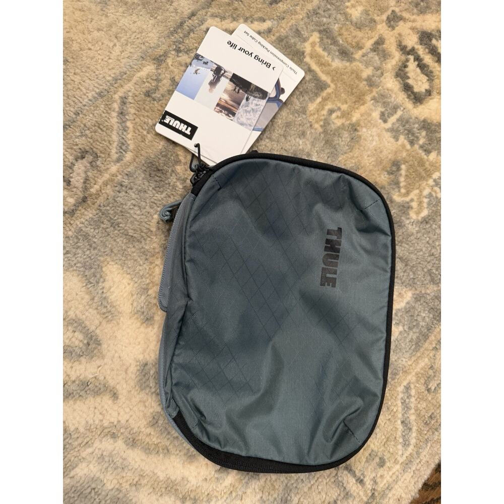 Thule Compression Cube (1) Packing Cube Blue NWT